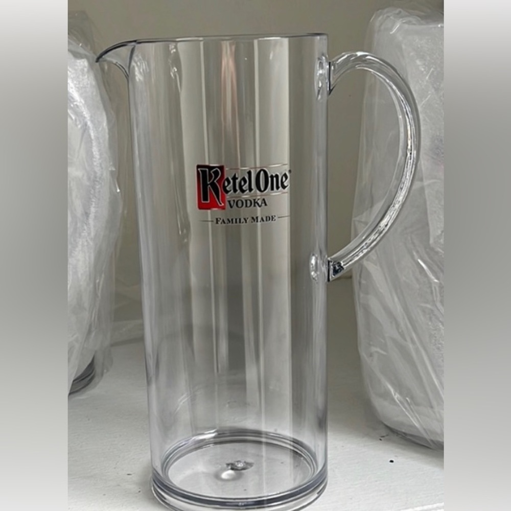 KETLE ONE PLASTIC PARTY PITCHER